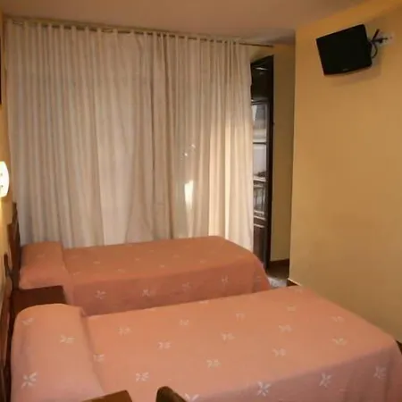Hostel Zacatin *